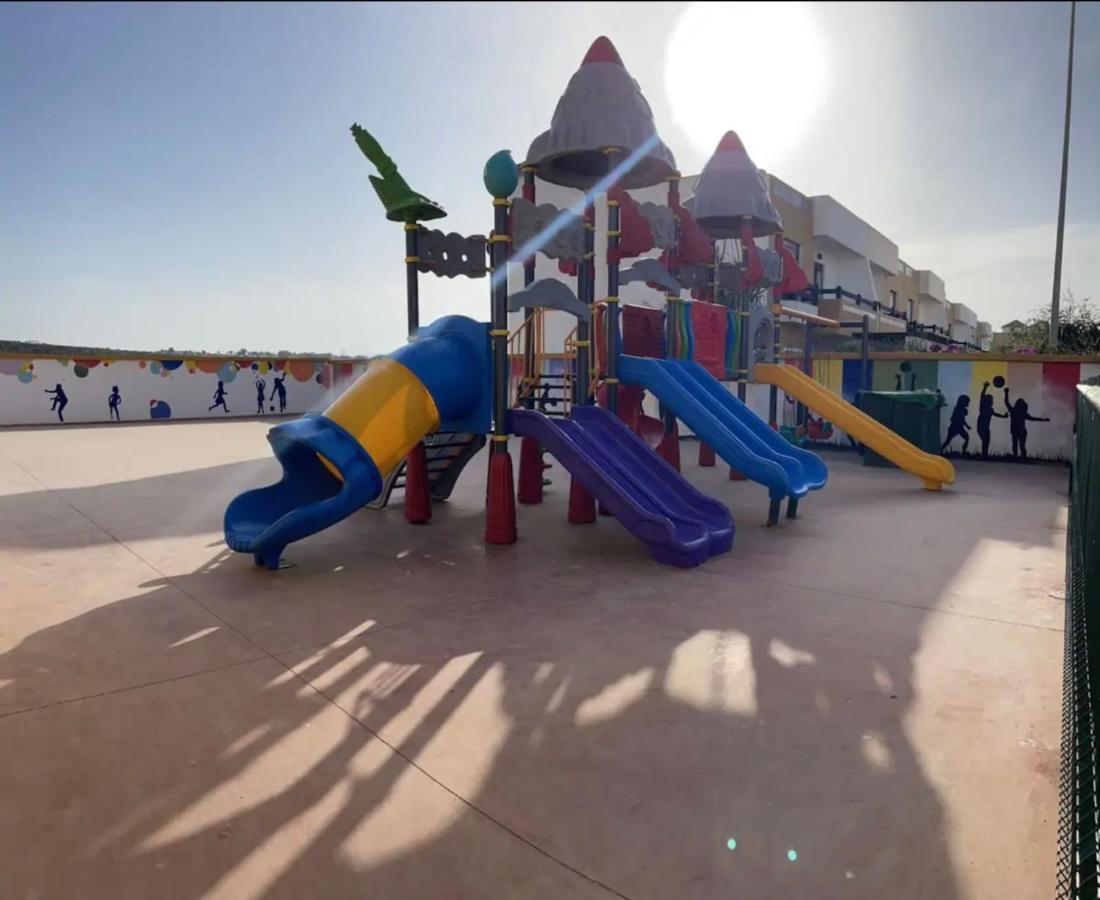 Luxueux Appartement Avec Piscine A La Marina Saïdia Luaran gambar